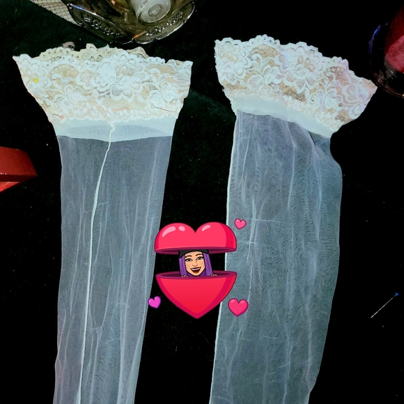 🤍NWOB Beautiful White Thigh High w Backseam 🤍 - Picture 1 of 5